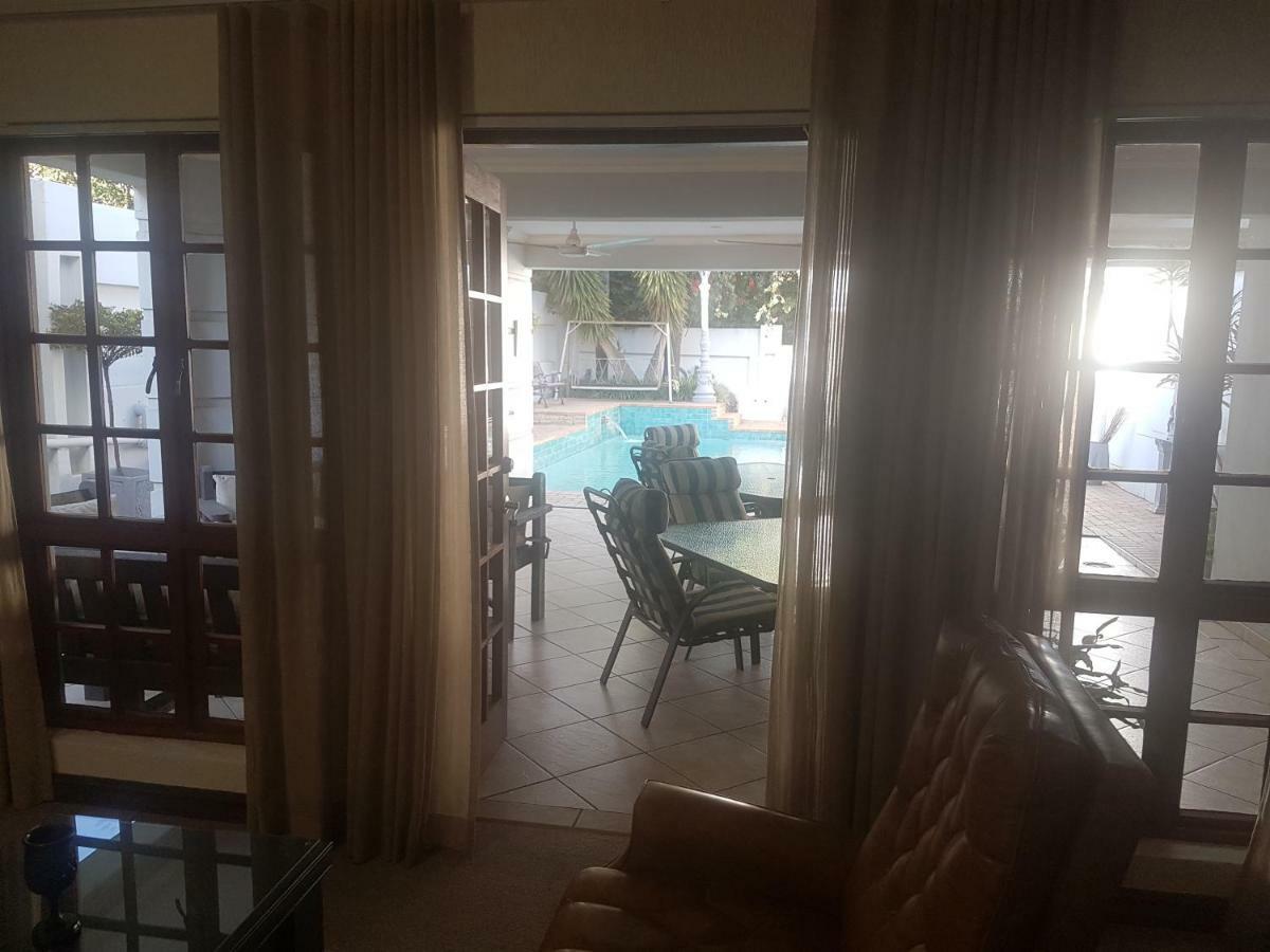 Villa The Baobab à Midrand Extérieur photo
